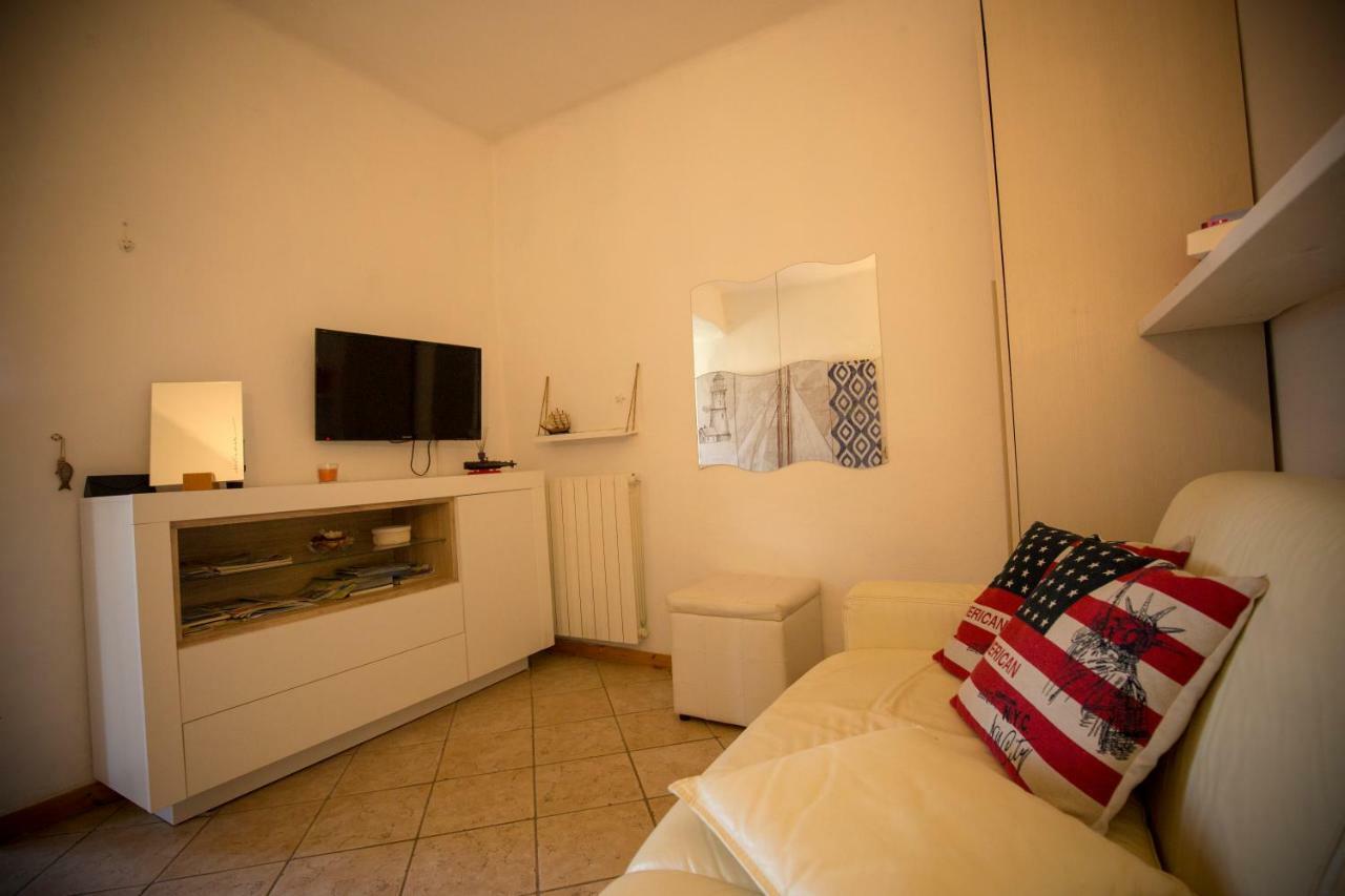 Tre Pini Apartment Ла-Спеція Екстер'єр фото